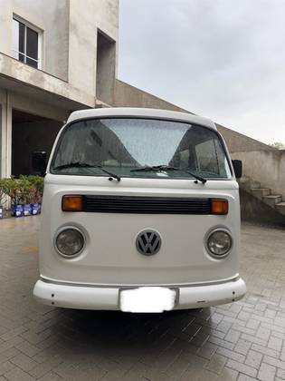 VOLKSWAGEN KOMBI 1.6 MI STD LOTAÇÃO 8V GASOLINA 3P MANUAL VOLKSWAGEN KOMBI 1.6 MI STD LOTAÇÃO 8V GASOLINA 3P MANUAL